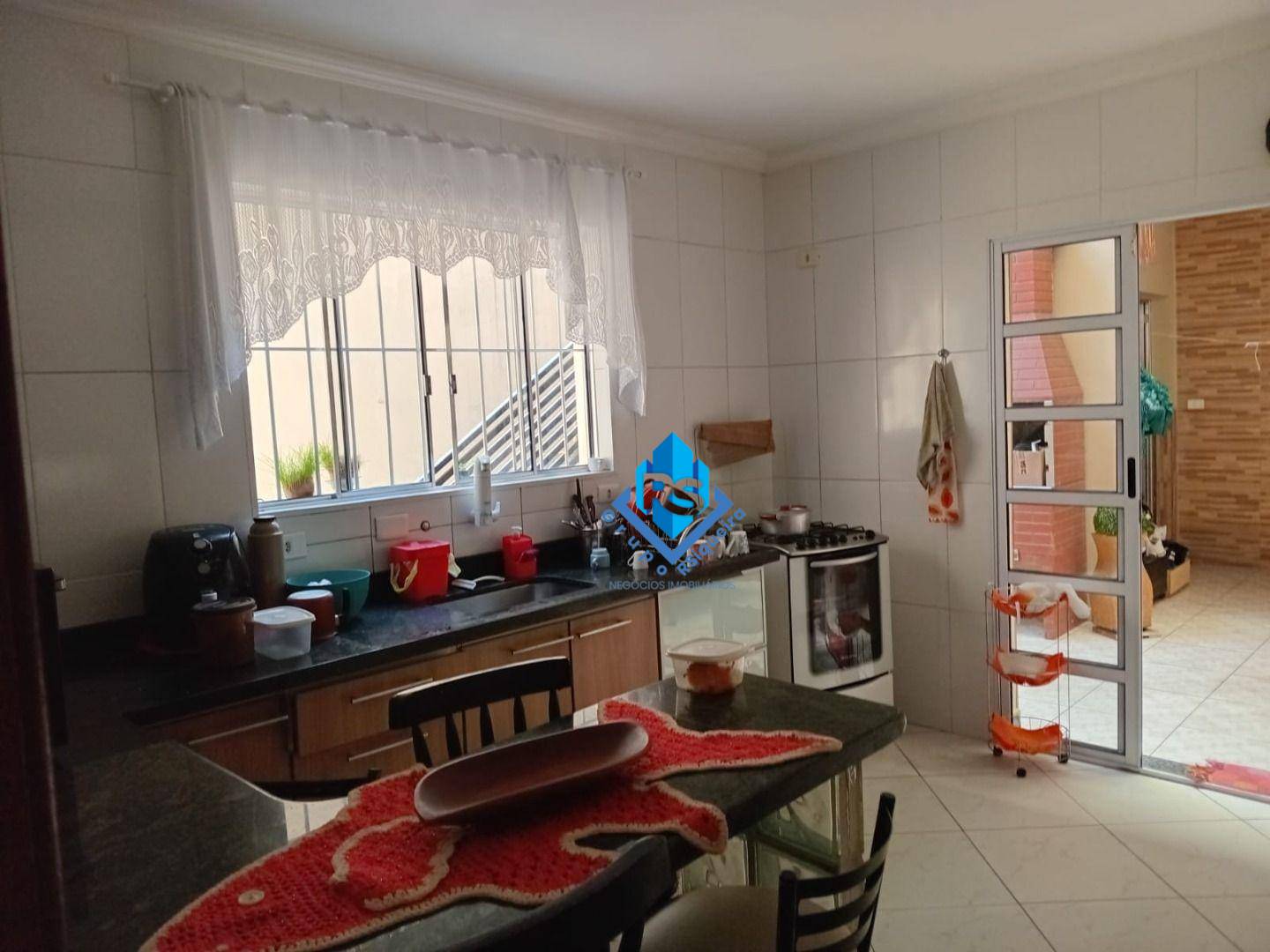 Sobrado para alugar com 3 quartos, 235m² - Foto 5