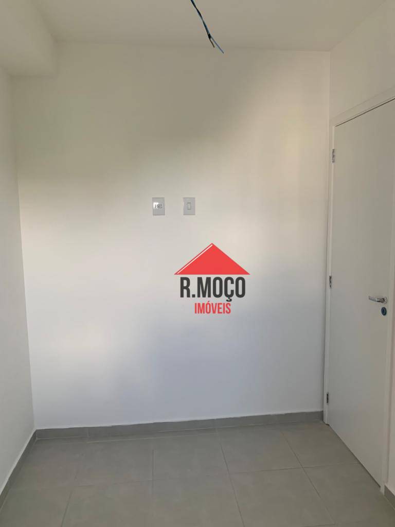 Apartamento à venda com 2 quartos, 27m² - Foto 6