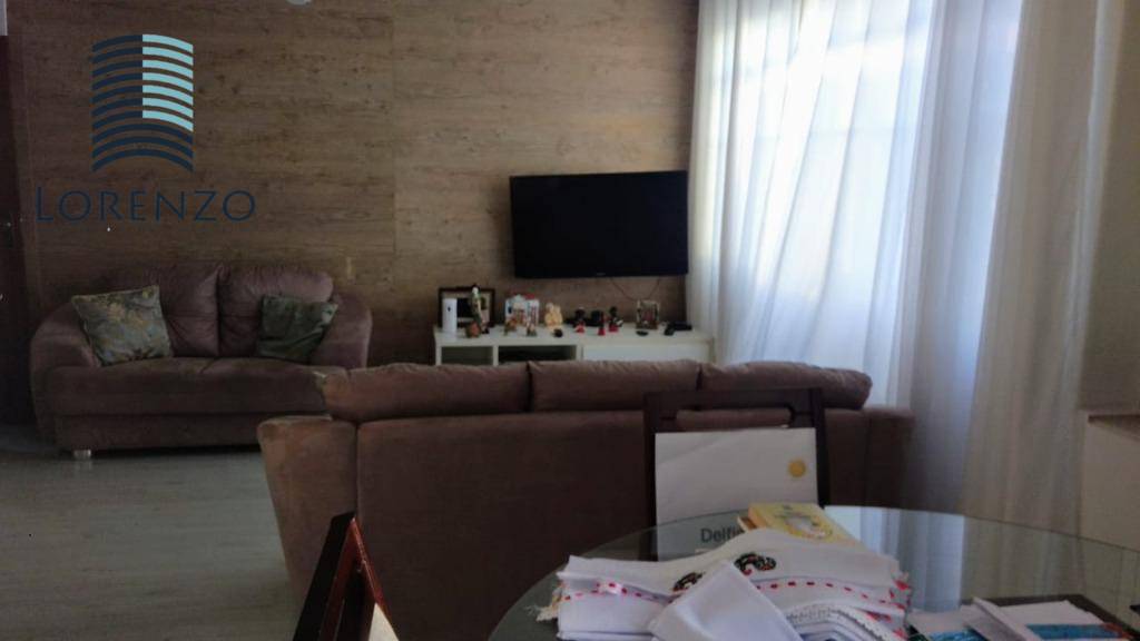 Apartamento à venda com 3 quartos, 120m² - Foto 1