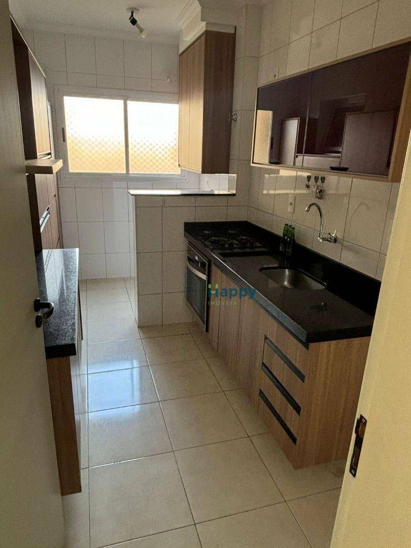 Apartamento à venda com 3 quartos, 78m² - Foto 3