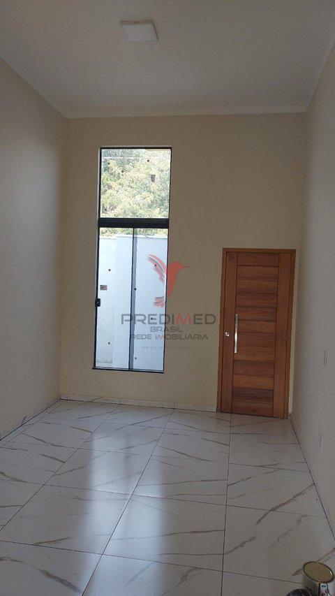 Casa à venda com 2 quartos, 98m² - Foto 1