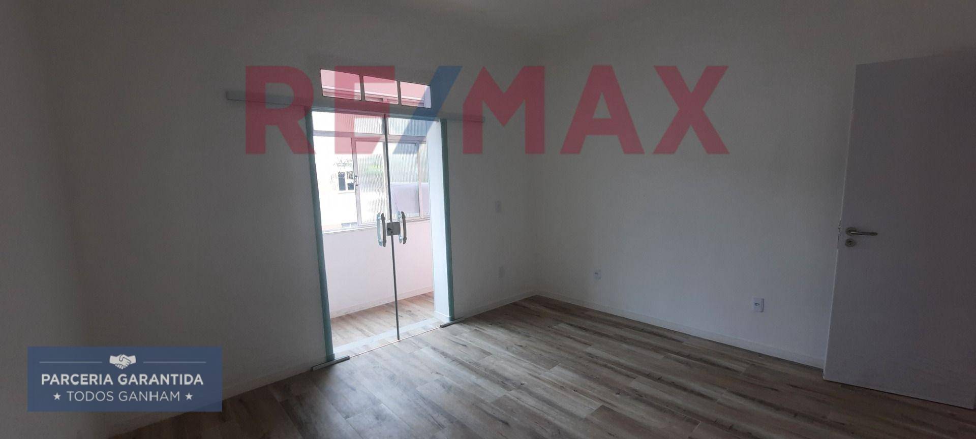 Apartamento à venda com 4 quartos, 110m² - Foto 7