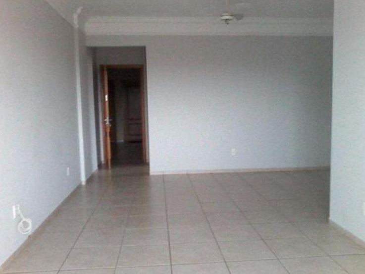 Apartamento à venda com 3 quartos, 113m² - Foto 7