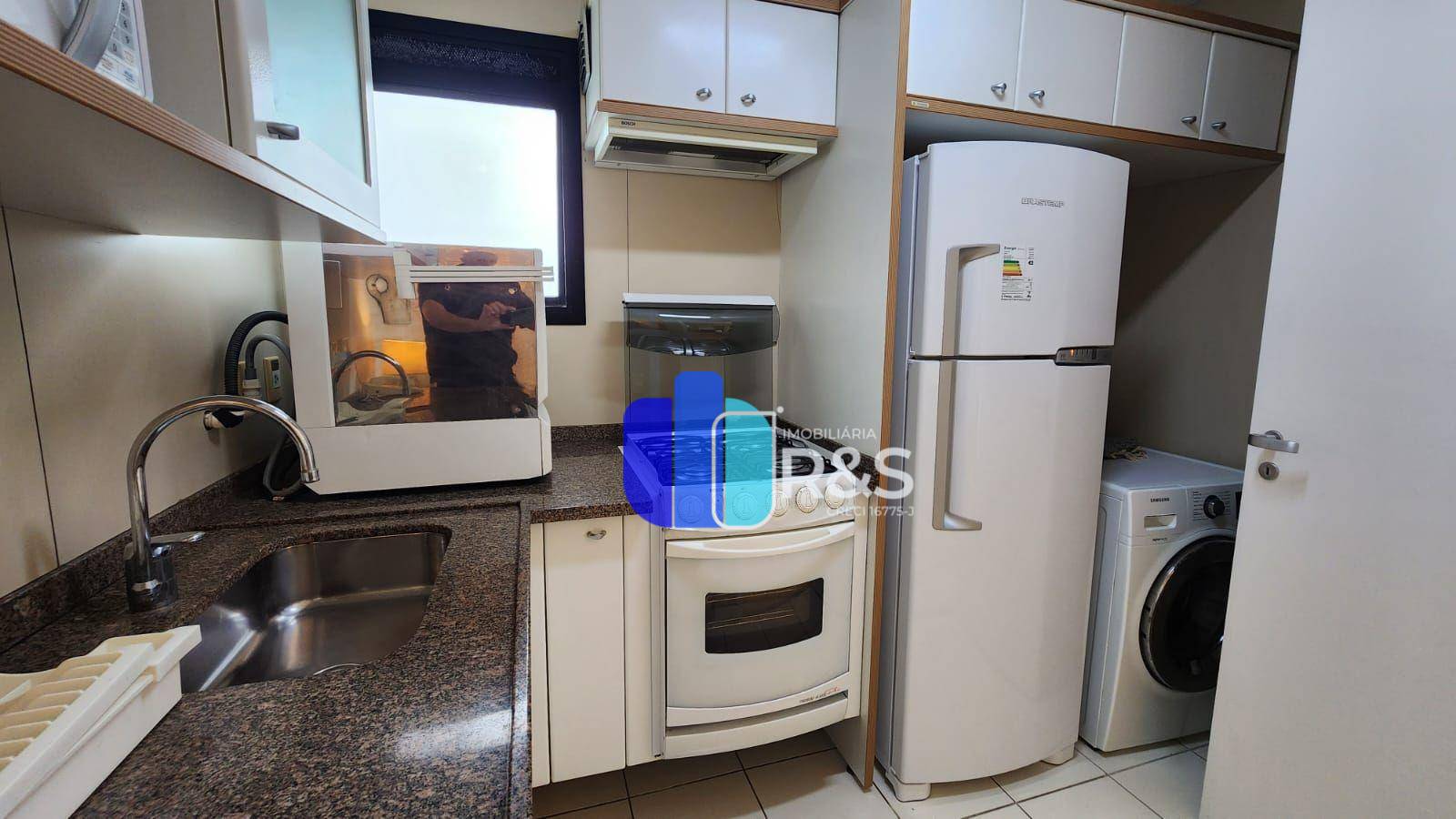 Apartamento à venda com 2 quartos, 60m² - Foto 8