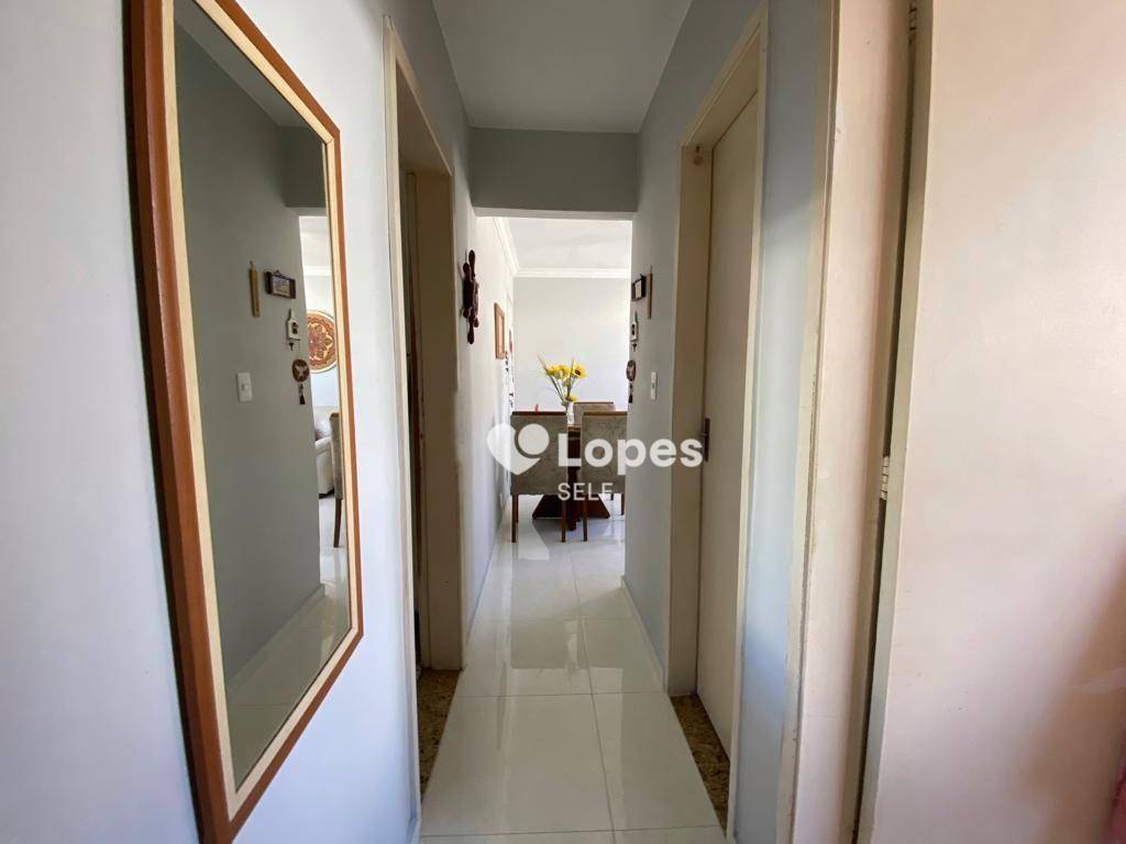 Apartamento à venda com 2 quartos, 60m² - Foto 3