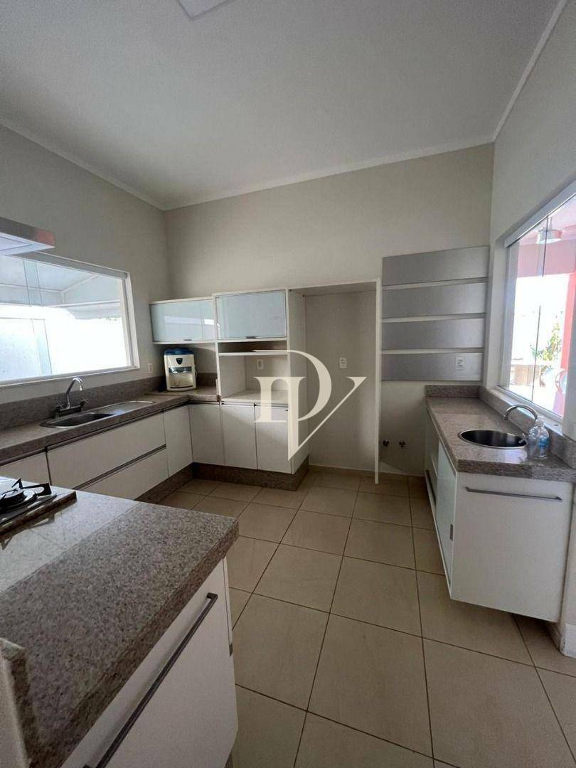 Sobrado para alugar com 4 quartos, 320m² - Foto 31