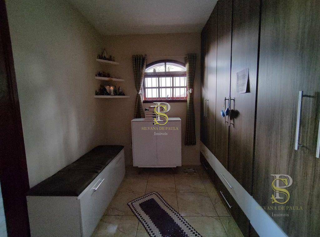 Chácara à venda com 2 quartos, 240m² - Foto 13