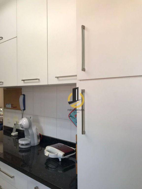 Apartamento à venda com 3 quartos, 94m² - Foto 24