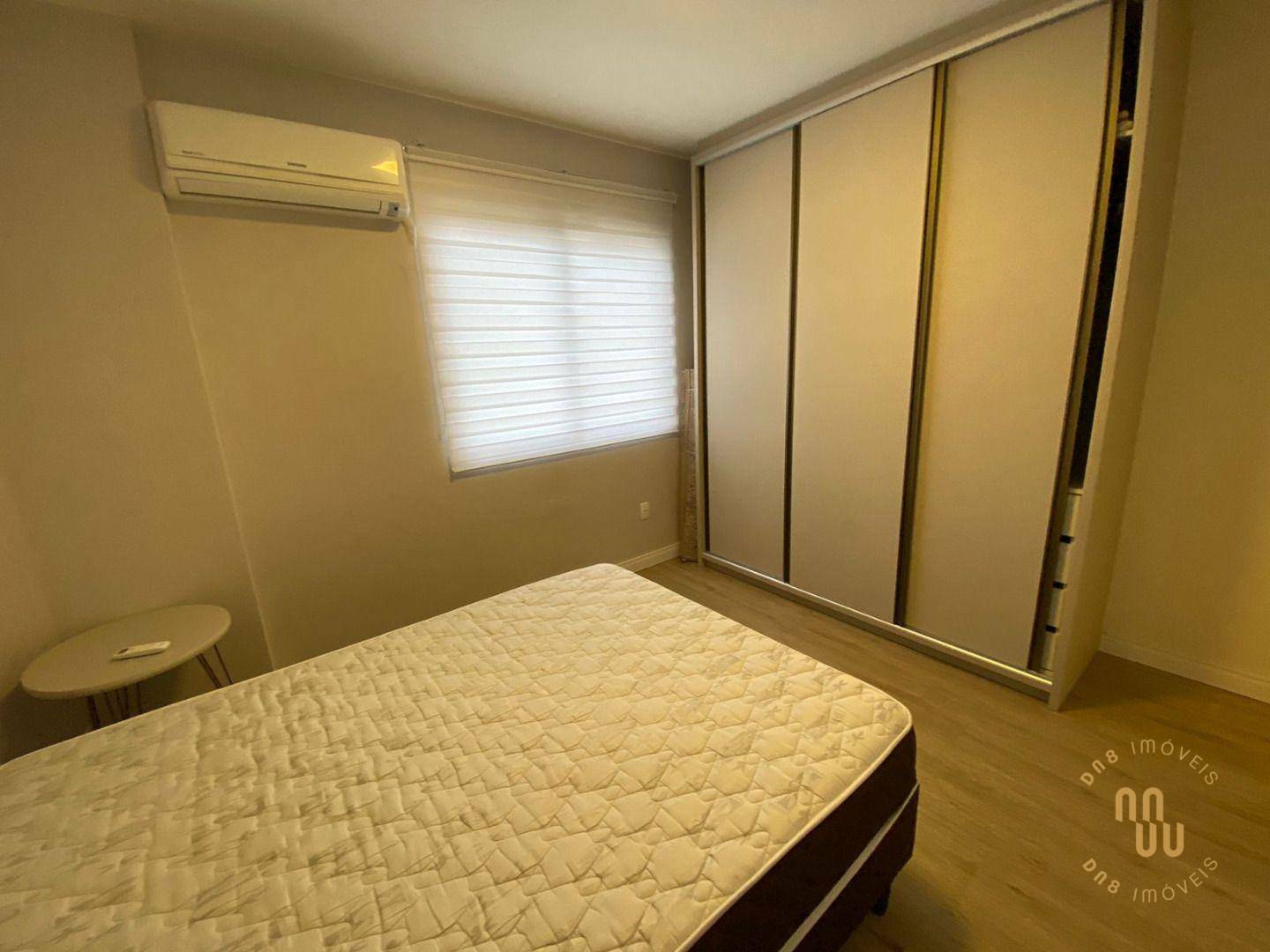 Apartamento à venda com 3 quartos, 125m² - Foto 14