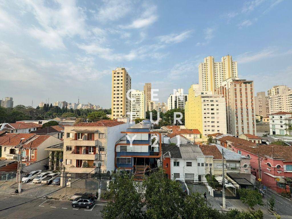 Apartamento à venda com 3 quartos, 107m² - Foto 8