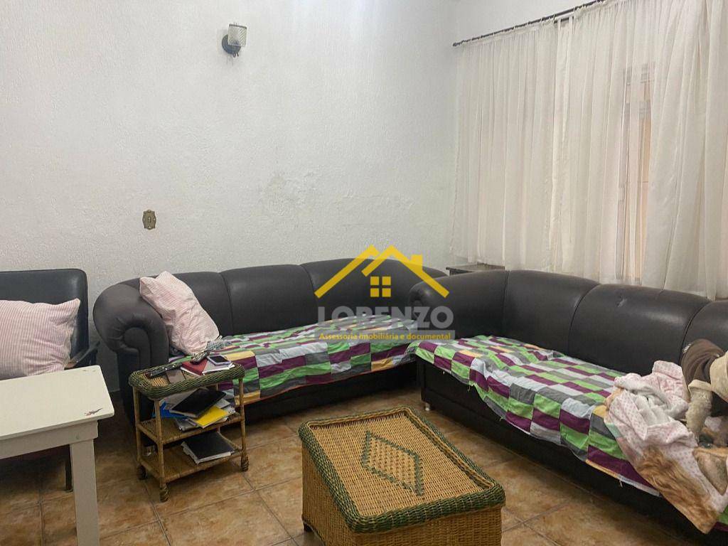 Sobrado à venda com 3 quartos, 217m² - Foto 2