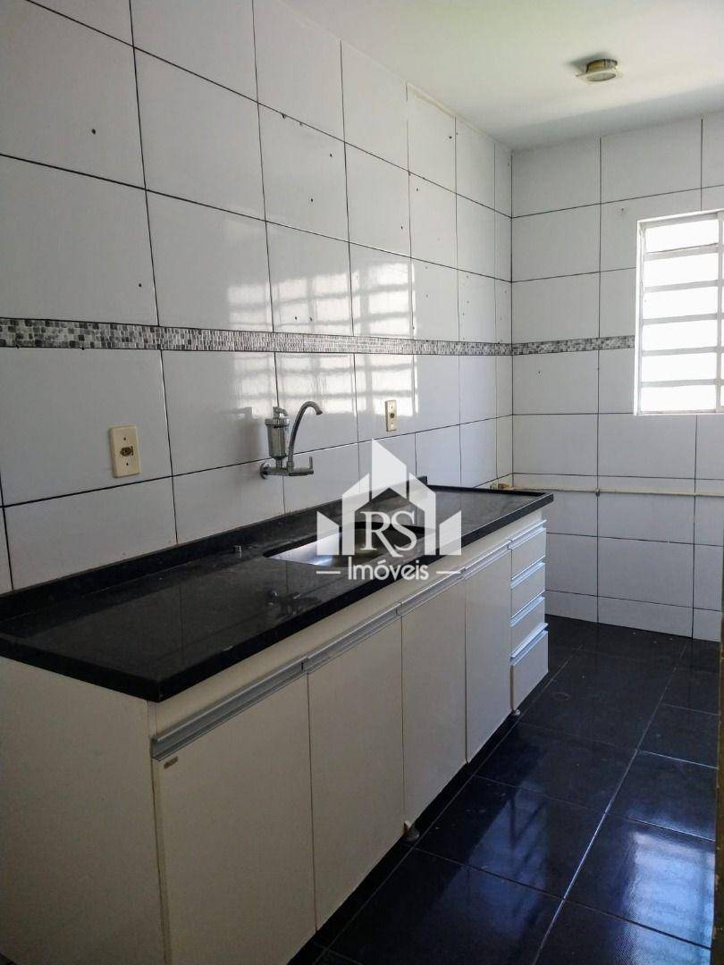 Apartamento à venda com 2 quartos, 42m² - Foto 14