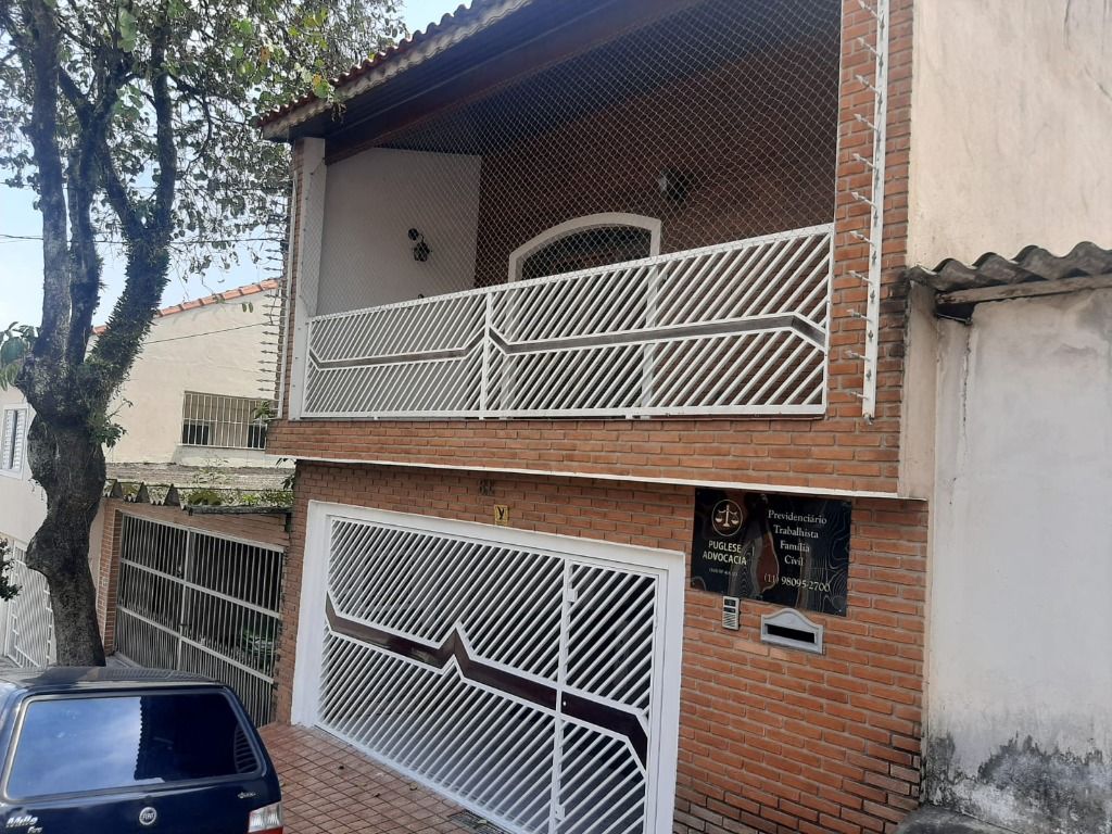 Sobrado à venda com 3 quartos, 240m² - Foto 1