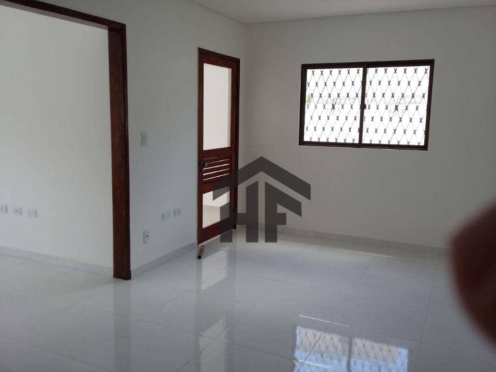 Casa à venda com 3 quartos, 180m² - Foto 8