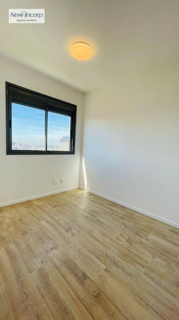 Apartamento para alugar com 2 quartos, 110m² - Foto 15