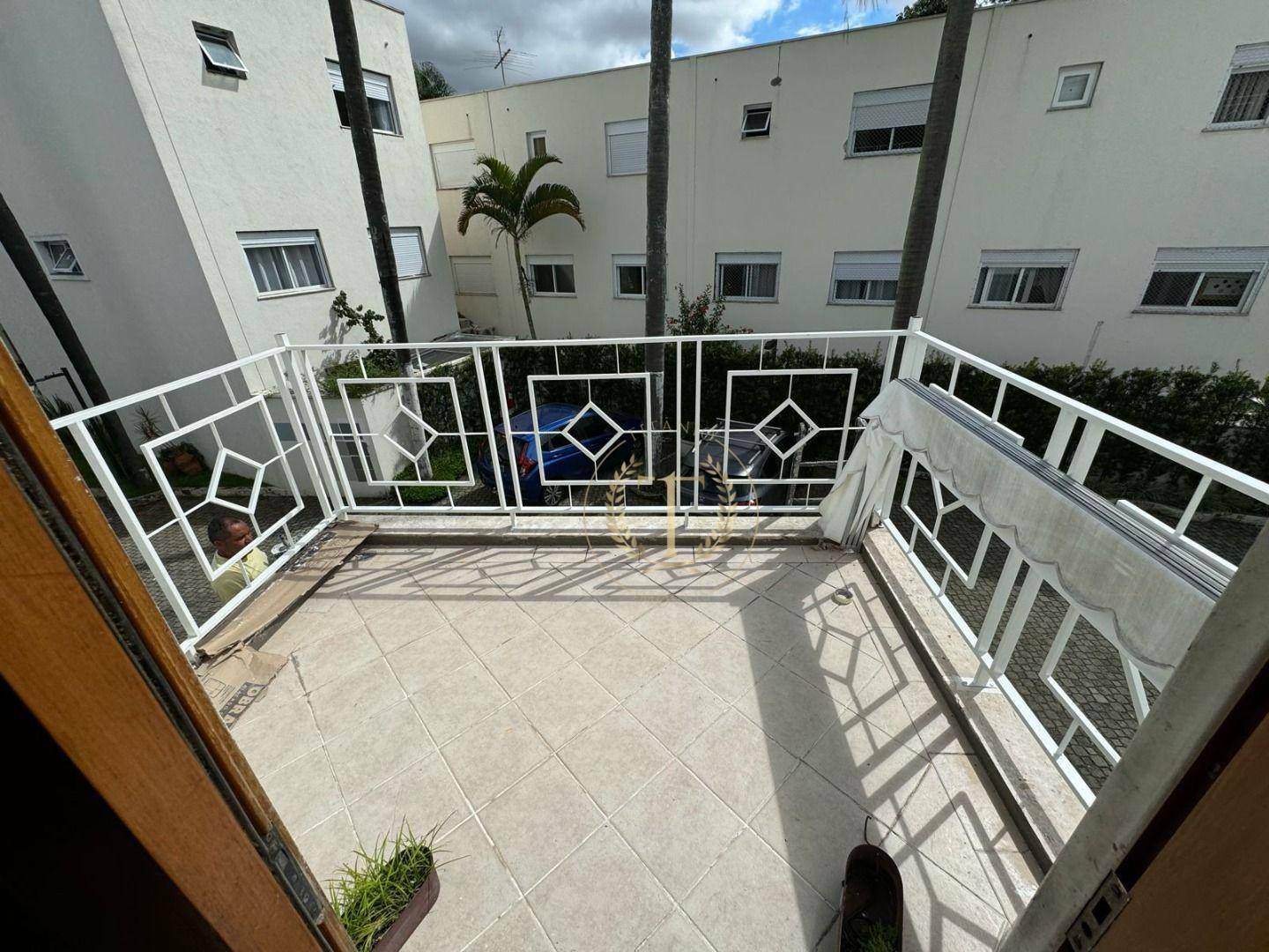 Casa de Condomínio à venda com 4 quartos, 200m² - Foto 11