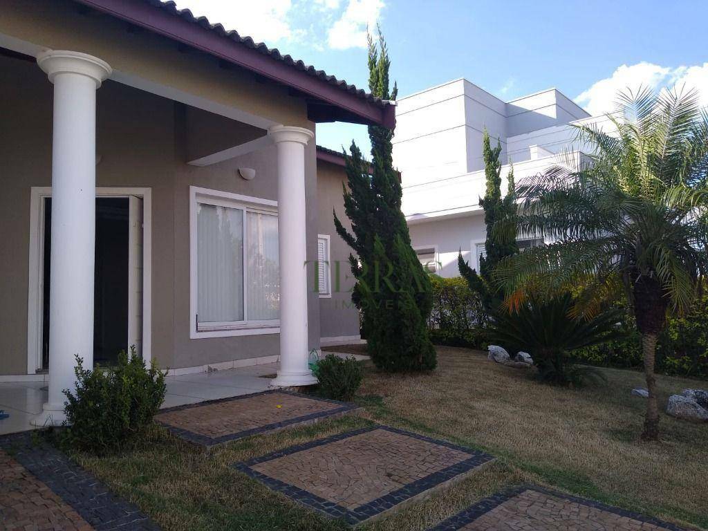 Casa de Condomínio à venda com 3 quartos, 210m² - Foto 24