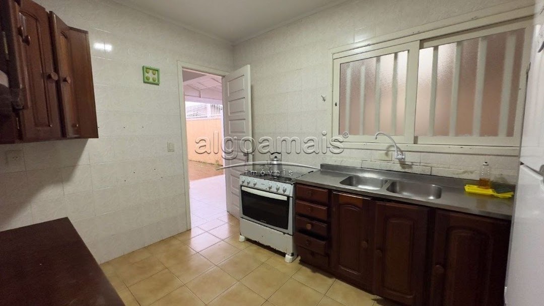 Casa à venda com 4 quartos, 160m² - Foto 12