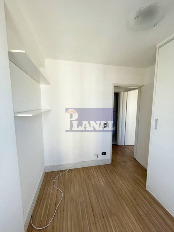 Apartamento à venda com 2 quartos, 60m² - Foto 6