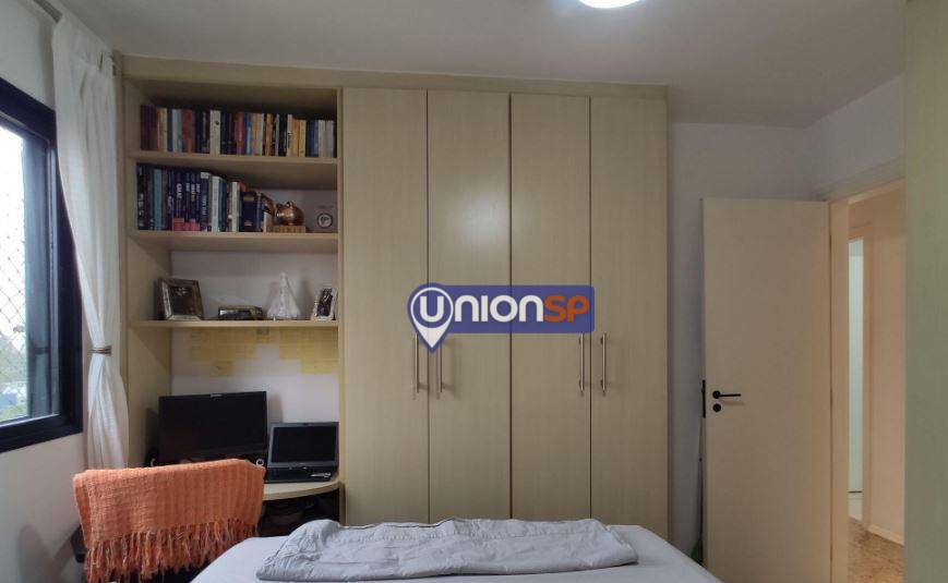 Apartamento à venda com 2 quartos, 68m² - Foto 8