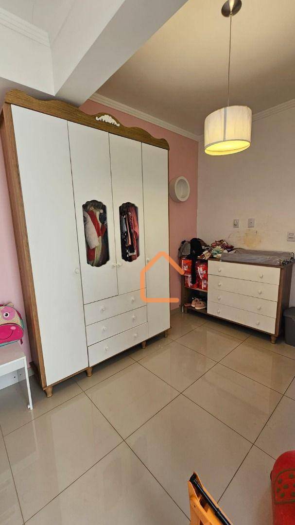 Apartamento à venda com 2 quartos, 68m² - Foto 25