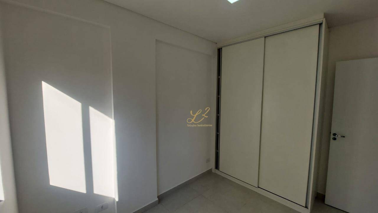 Apartamento para alugar com 2 quartos, 64m² - Foto 20