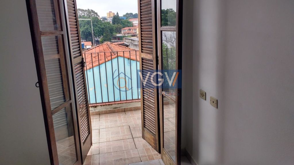 Casa para alugar com 3 quartos, 130m² - Foto 15