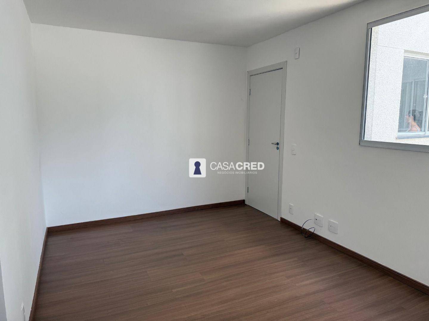 Apartamento à venda com 2 quartos, 45m² - Foto 1