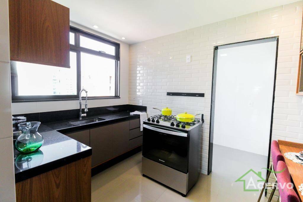 Apartamento à venda com 2 quartos, 94m² - Foto 15