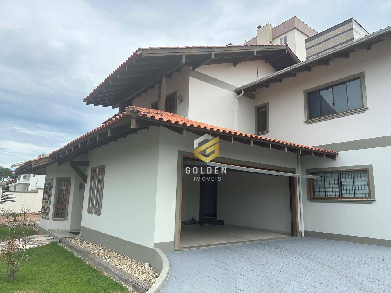 Sobrado à venda com 3 quartos, 400m² - Foto 6