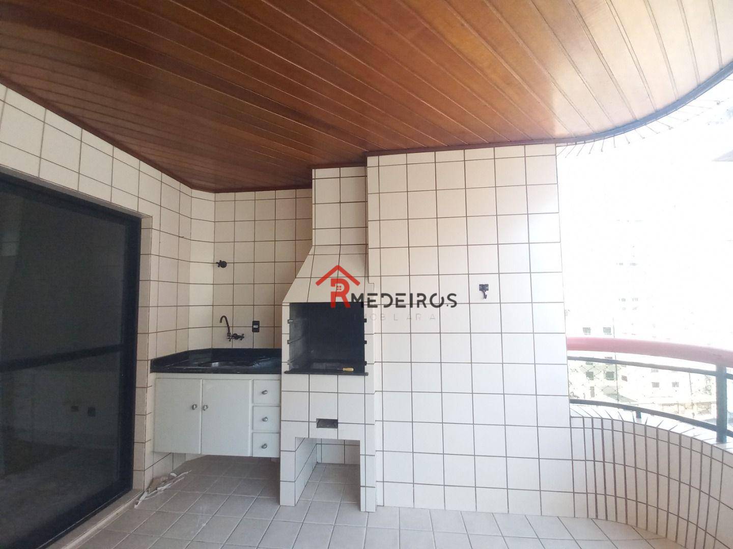 Apartamento à venda com 3 quartos, 131m² - Foto 5