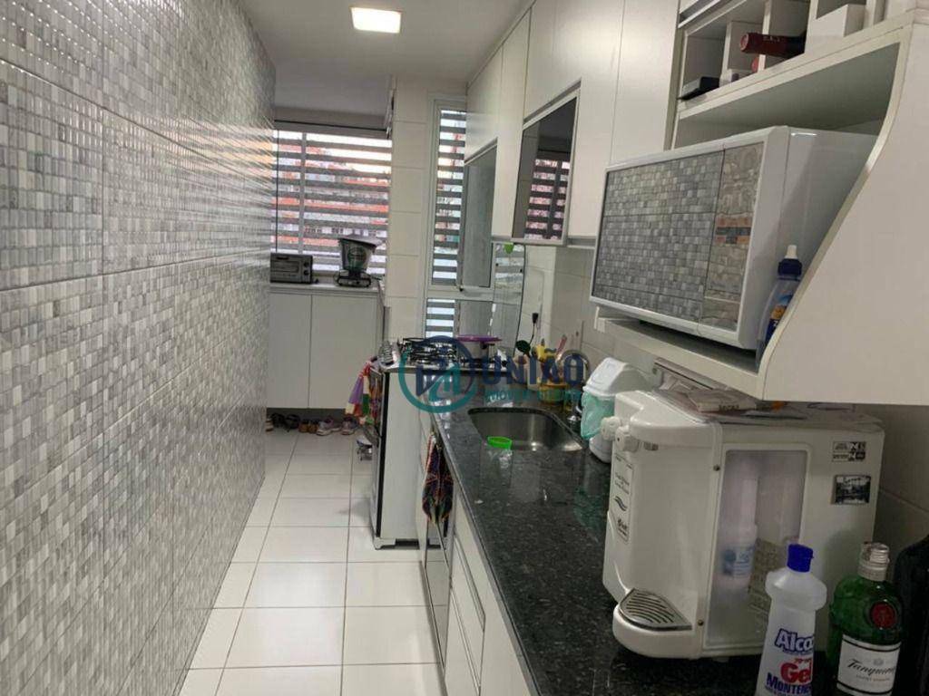 Apartamento à venda com 4 quartos, 138m² - Foto 7