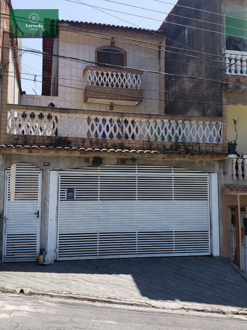 Sobrado à venda com 4 quartos, 240m² - Foto 1