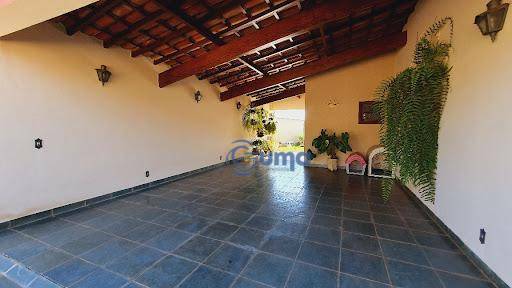 Casa à venda com 3 quartos, 329m² - Foto 26