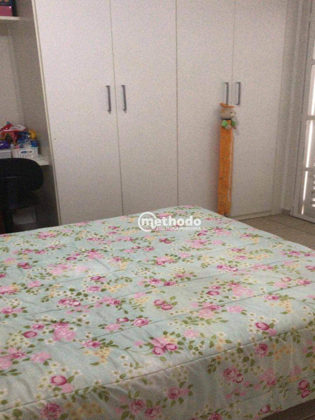 Casa de Condomínio à venda com 3 quartos, 330m² - Foto 6