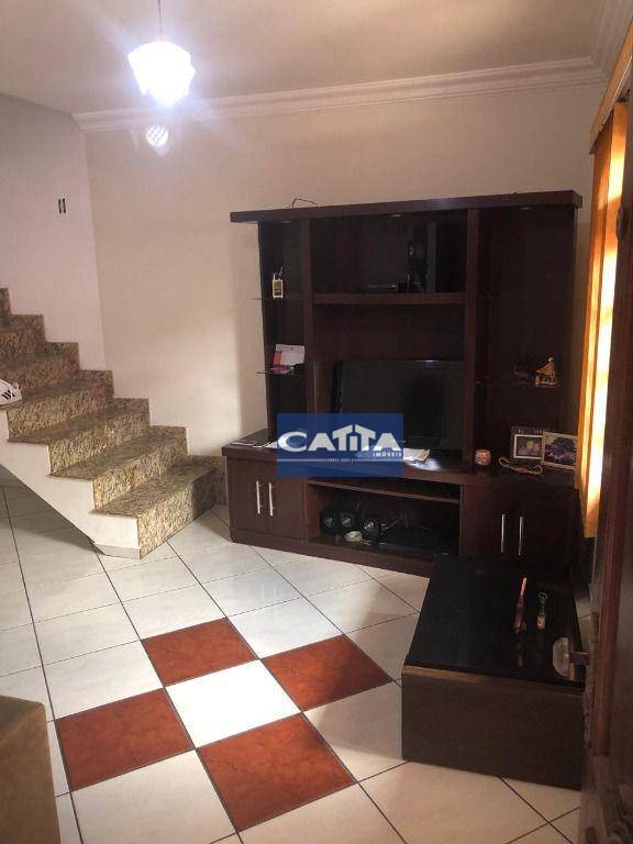 Sobrado à venda com 3 quartos, 220m² - Foto 2