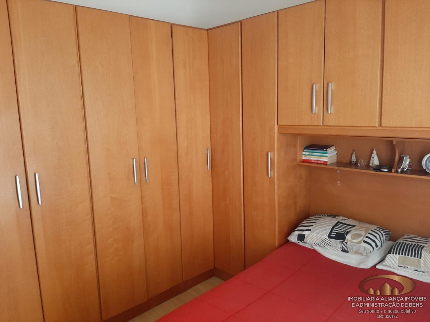 Casa à venda com 3 quartos, 196m² - Foto 11