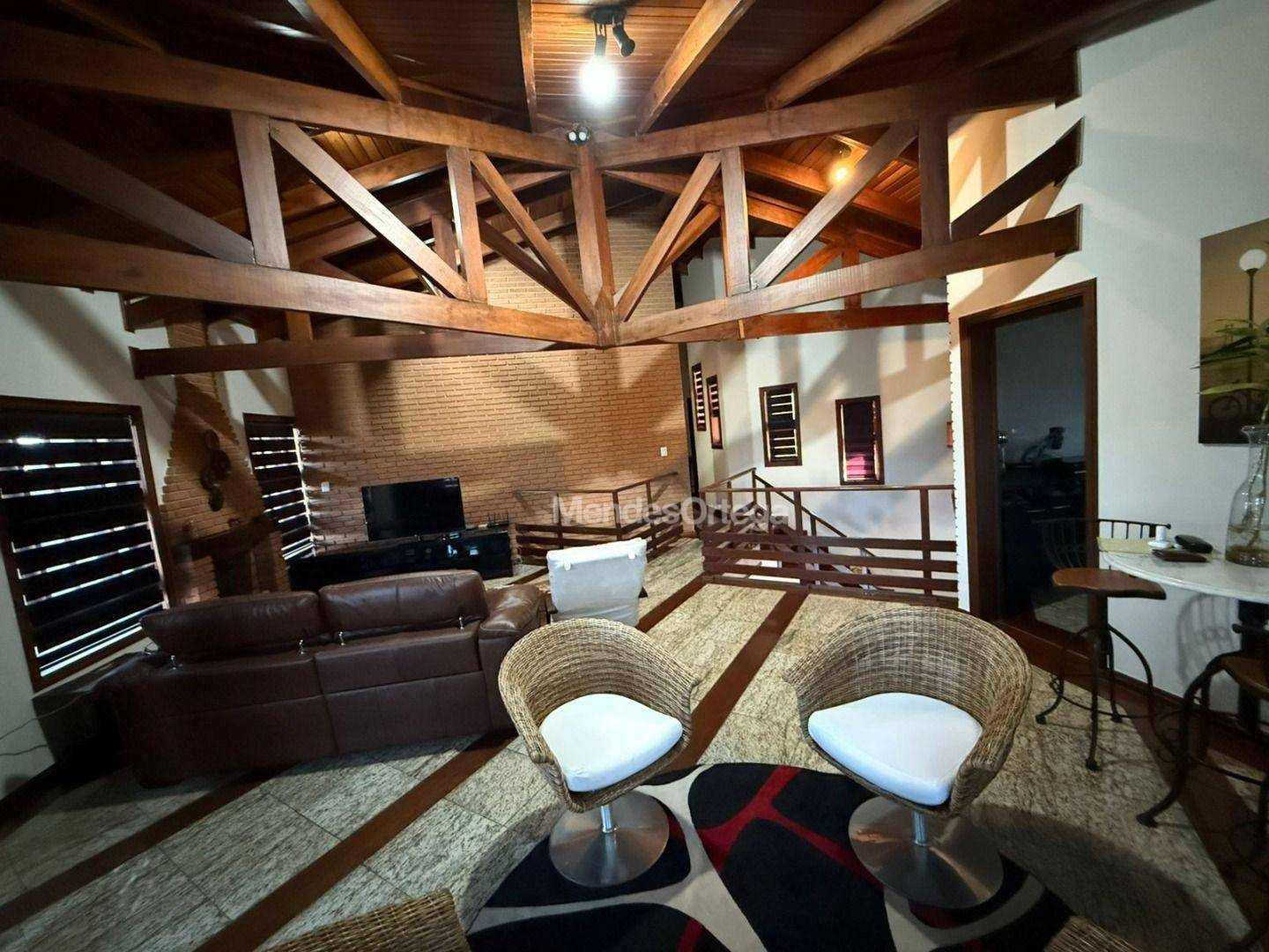 Casa de Condomínio à venda com 3 quartos, 300m² - Foto 10