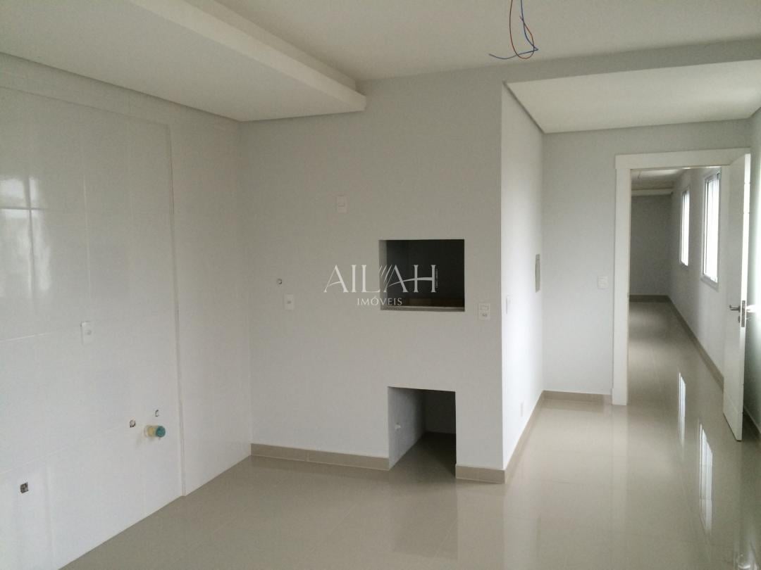 Casa à venda com 3 quartos, 147m² - Foto 4