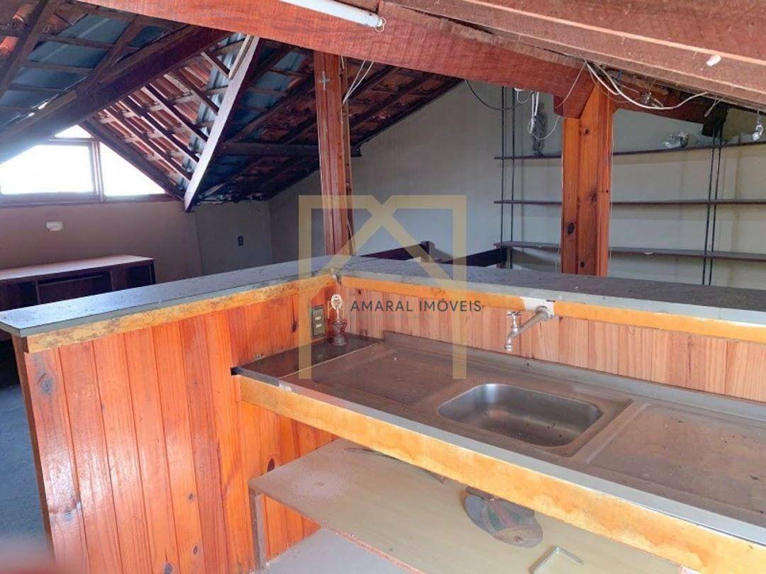 Casa à venda com 4 quartos, 150m² - Foto 6