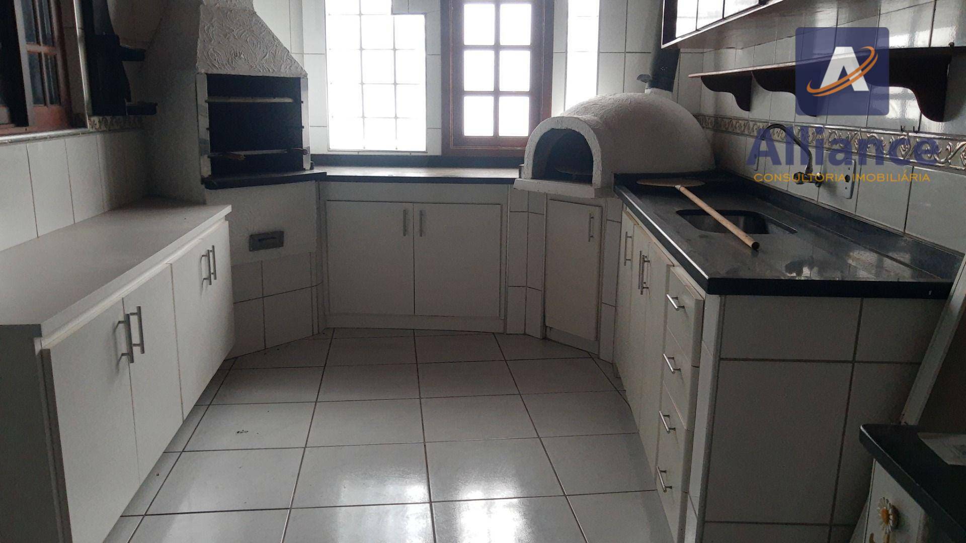 Casa à venda com 3 quartos, 148m² - Foto 11