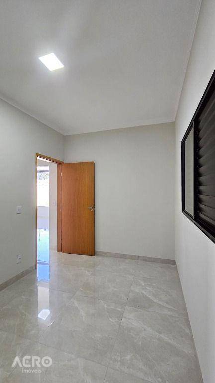 Casa à venda com 3 quartos, 120m² - Foto 18