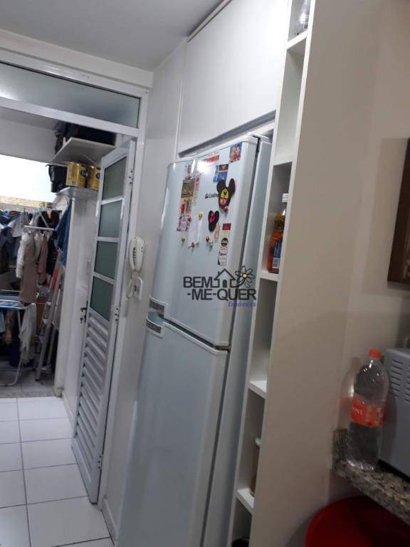 Apartamento à venda com 3 quartos, 60m² - Foto 13