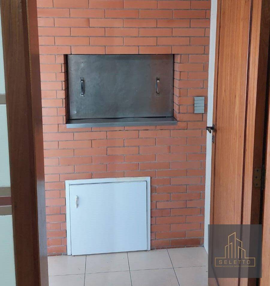 Apartamento à venda com 3 quartos, 192m² - Foto 8