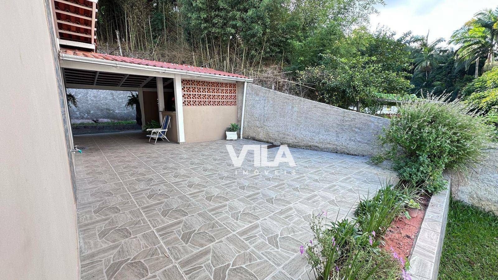 Casa à venda com 3 quartos, 100m² - Foto 3