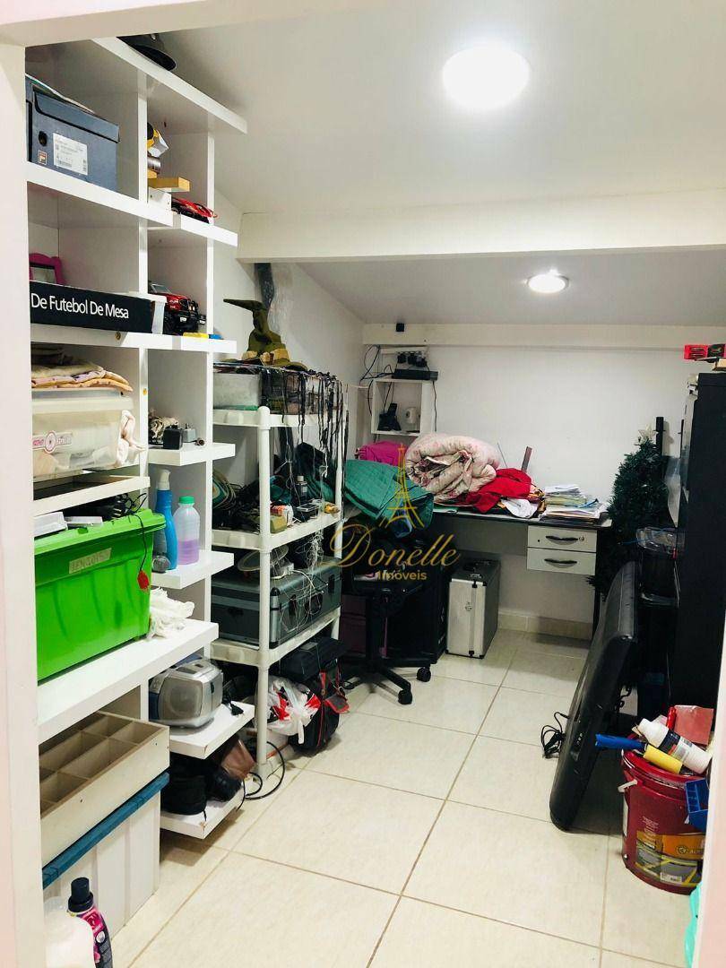 Casa de Condomínio à venda com 3 quartos, 203m² - Foto 21