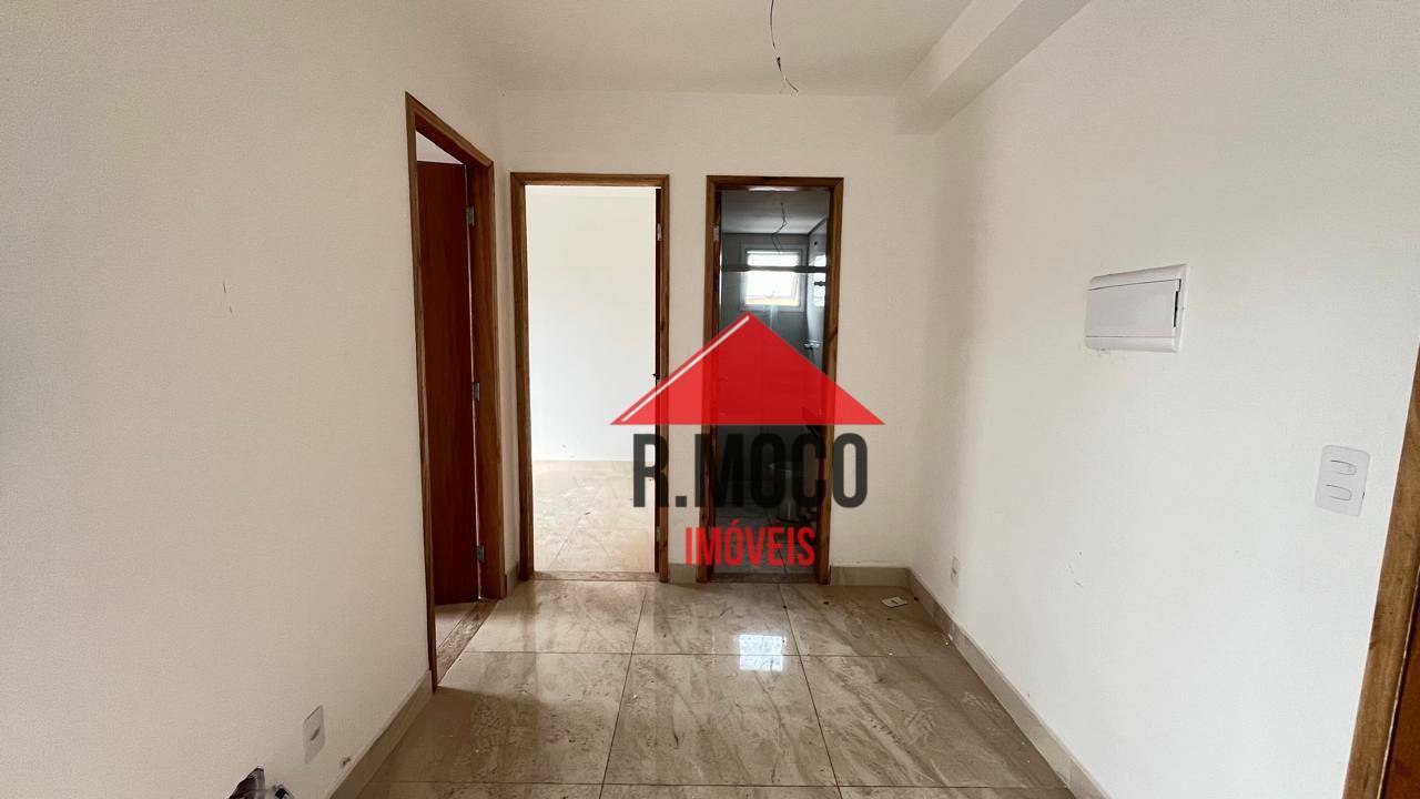 Apartamento para alugar com 2 quartos, 37m² - Foto 4