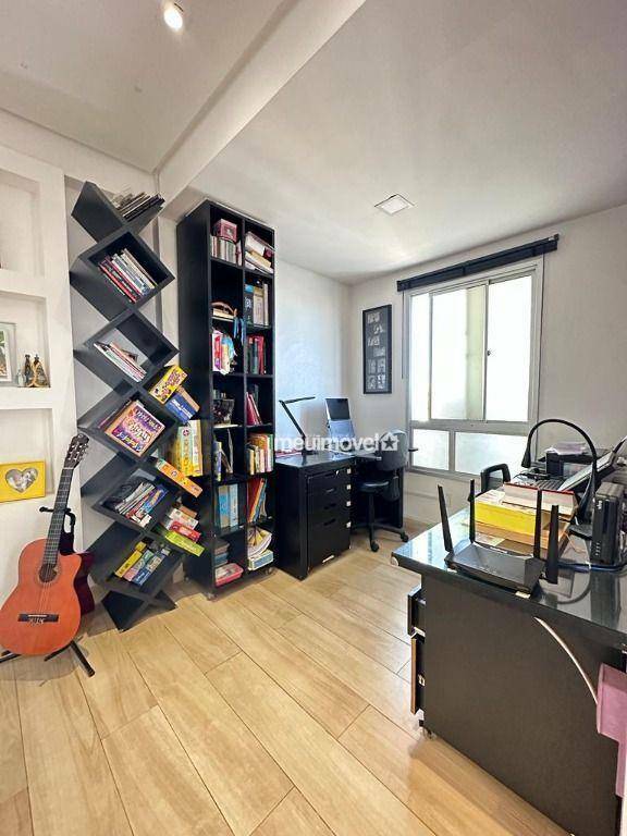 Apartamento à venda com 3 quartos, 74m² - Foto 4