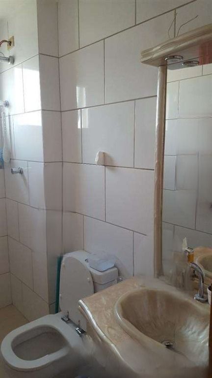 Apartamento à venda com 2 quartos, 60m² - Foto 11