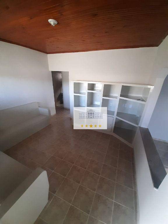 Casa à venda com 2 quartos, 129m² - Foto 5